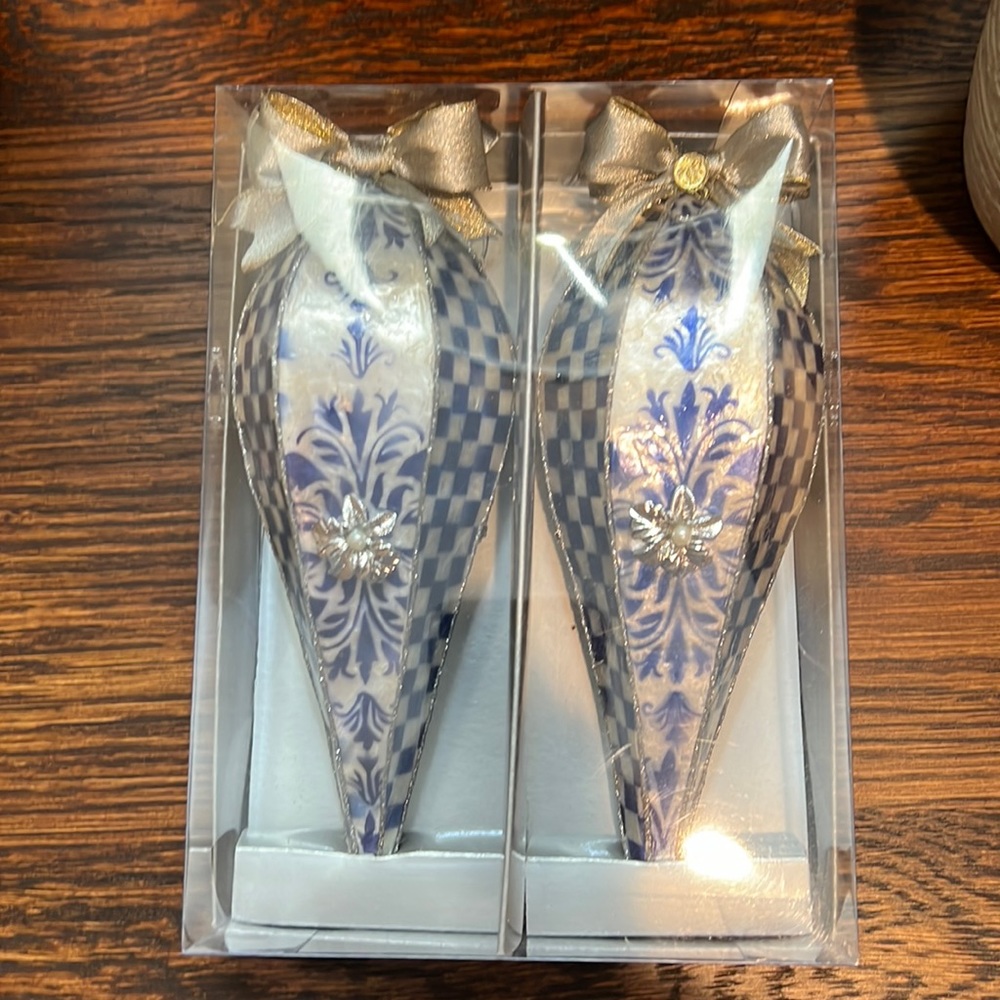 Mac-Kenzie Childs Royal Capiz Icicle Ornaments